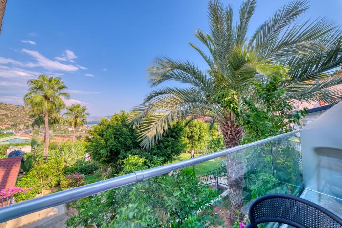 Bungalow Garden View Room